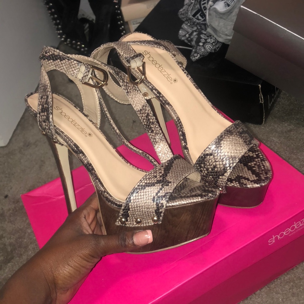 Women heels